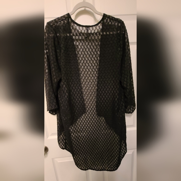 Black Sheer Kamino High Low Cover by Love Culture Size Medium - Picture 5 of 5